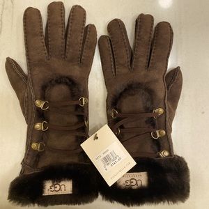 NWT Women’s UGG Gloves